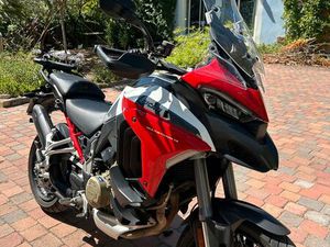 DUCATI MULTISTRADA V4S FULL SPORT