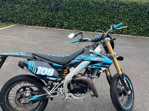 MOTO 50 VENT DERAPAGE