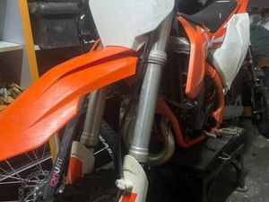 À VENDRE OU ÉCHANGE 85 SX