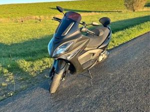 SCOOTER 500 KYMCO