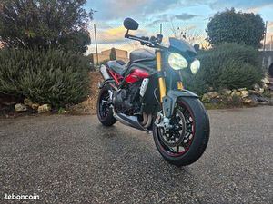 TRIUMPH SPEED TRIPLE 1050 R ABS 2016 / 53 567KM / ENTRETIENT OK