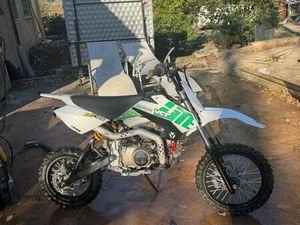 MOTO 125 YCF - TRÈS BON ÉTAT