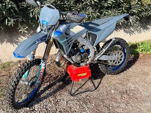 TM RACING 125 EN FI 2025