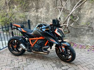 KTM SUPER DUKE 1290 R