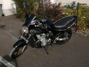 BANDIT 600 NON BRIDÉ