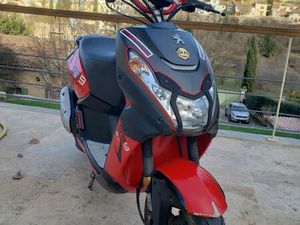 SCOOTER 50 PEUGEOT STREET ZONE 2T
