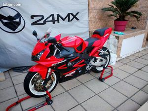 HONDA CBR 954 RR FIREBLADE