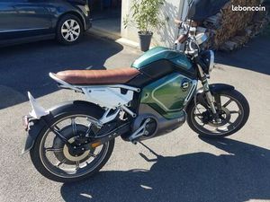 MOTO SUPER SOCO TC