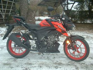 SUZUKI GSX-S125