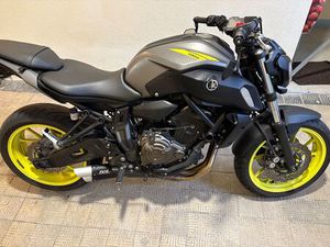 YAMAHA MT 07