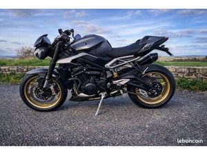 STREET TRIPLE 765 RS