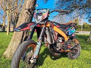 MOTO 50 CC RIEJU MRX