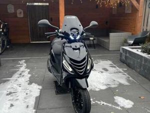 PIAGGIO ZIP IGET 2024 — SCOOTERS | PIAGGIO — MARKTPLAATS