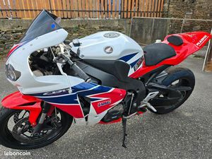 CBR 1000 PISTE