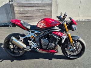 SPEED TRIPLE 1200 RS