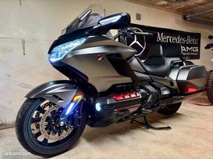 HONDA GOLDWING BAGGER 1800 DCT
