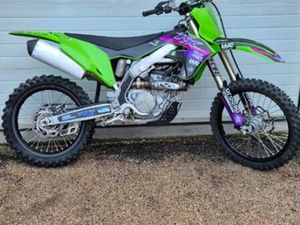 250 KXF KAWASAKI 2024