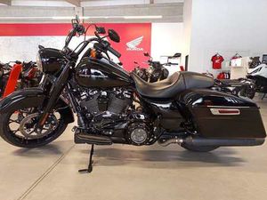 HARLEY-DAVIDSON FLHRXS ROAD KING SPECIAL