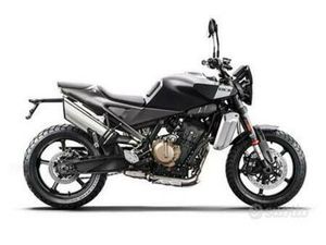 HUSQVARNA SVARTPILEN 801