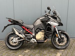DUCATI MULTISTRADA V4 S TRAVEL & RADAR
