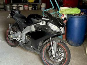 APRILIA RS4 125 NERO