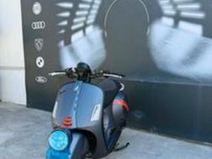 VESPA GTV 300