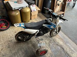 MOTO YCF ÉLECTRIQUE