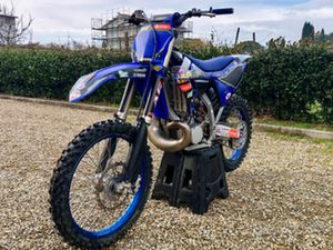 YAMAHA YZ 250