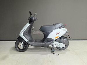 PIAGGIO - ZIP 50 4T