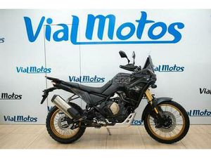 VOGE - DS 800 RALLY