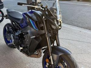 YAMAHA - MT-09