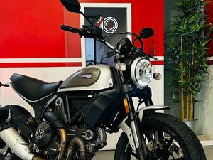 DUCATI SCRAMBLER ICON 800 SILVER ICE