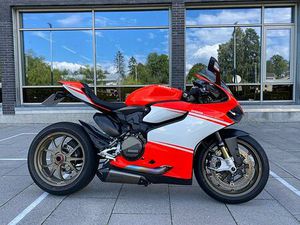 DUCATI 1199 SUPERLEGGERA