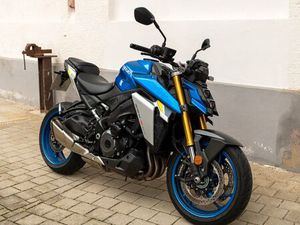 SUZUKI GSX-S 1000 TÜV, SCHECKH, MICHELIN, ZUBEHÖR