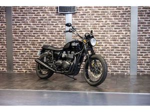 2012 TRIUMPH BONNEVILLE T100 EX-JOHNNY HALLYDAY SANS RÉSERVE