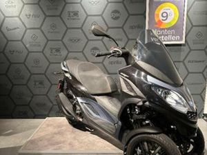 PIAGGIO MP3 300CC 2021 TE BERIJDEN MET UW AUTORIJBEWIJS — MOTOREN | PIAGGIO — MARKTPLAATS