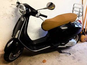VESPA PRIMAVERA 125