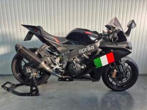 APRILIA RSV4 - FULL CARBON! — MOTOREN | APRILIA — MARKTPLAATS