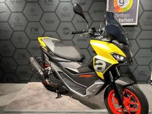 APRILIA SR GT 200CC SPORT 2022 1E EIGENAAR IN NETTE STAAT — MOTOREN | APRILIA — MARKTPLAATS