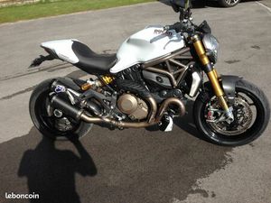 DUCATI MONSTER 1200S