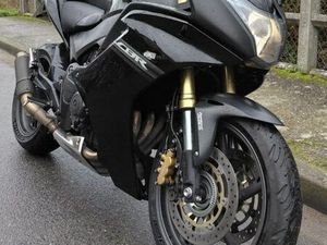 ◊ HONDA CBR 600 F ABS – 2011◊
