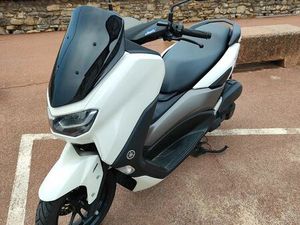 SCOOTER YAMAHA NMAX COMME NEUF 3200KM