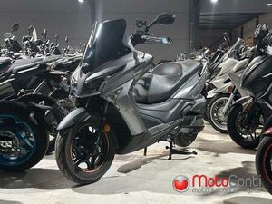 ② KYMCO X TOWN 300 2024 [4241KM]