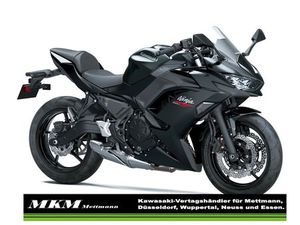 KAWASAKI NINJA 650 2026 IN SCHWARZ - VORRÄTIG!