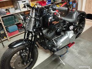 ECHANGE OU VENDS CROSS BONES