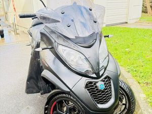 SCOOTER PIAGGIO MP3 400 HPE SPORT