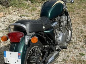 TRIUMPH THUNDERBIRD 900