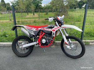 125 CC ENDURO BÊTA