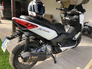 YAMAHA X-MAX - СКУТЕР, 250 КУБИКА С. НЕОФИТ РИЛСКИ