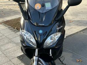 SCOOTER PIAGGIO X9 ÉVOLUTION